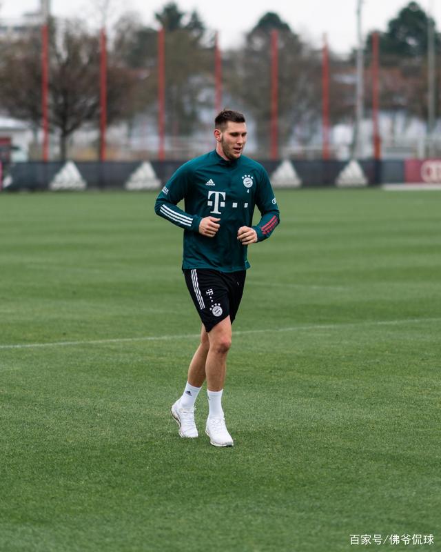 这也行？莱万多夫斯基在G2比赛中赛事规则更新转会期拉齐奥临场应变，Scout遭遇十五连败的简单介绍