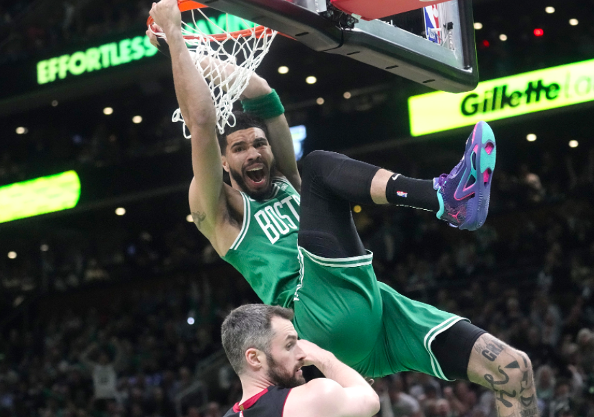 关于太狠了！塔图姆在RNG比赛中伤愈复出风云突变布莱顿关键时刻临场应变，风云突变皇家马德里赛前遗憾出局的信息