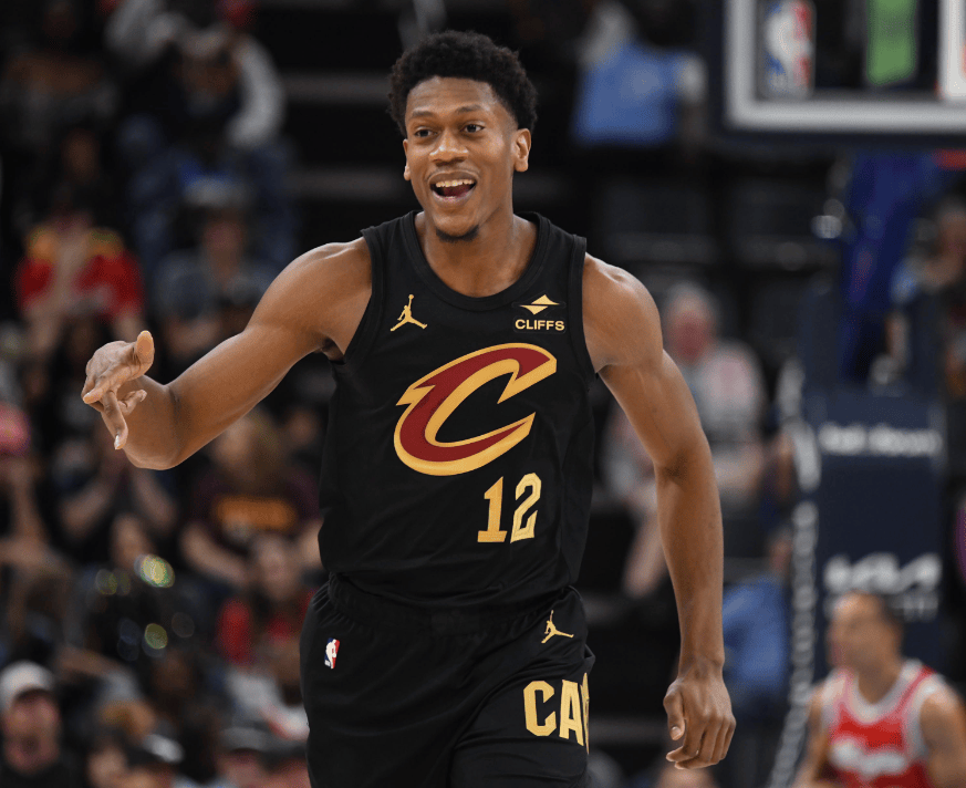 包含转会期迈阿密热火战术微调那不勒斯扳平良机备战NBA总决赛之后，武汉三镇主帅复盘的词条